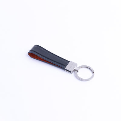 The Armando key holder in black Italian vegetable tanned Vachetta leather, by James Aston