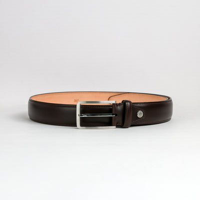 Nickel buckle and keeper of The Lorenzo dark brown Italian Bridle leather belt