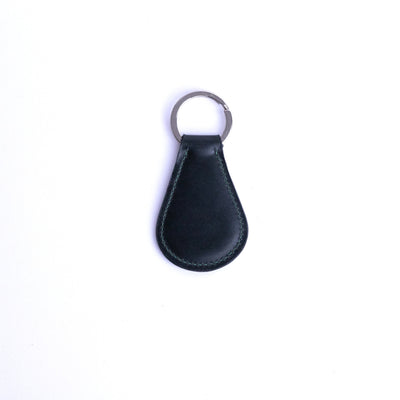 The back of the Somerset key holder in bottle green English Bridle leather.