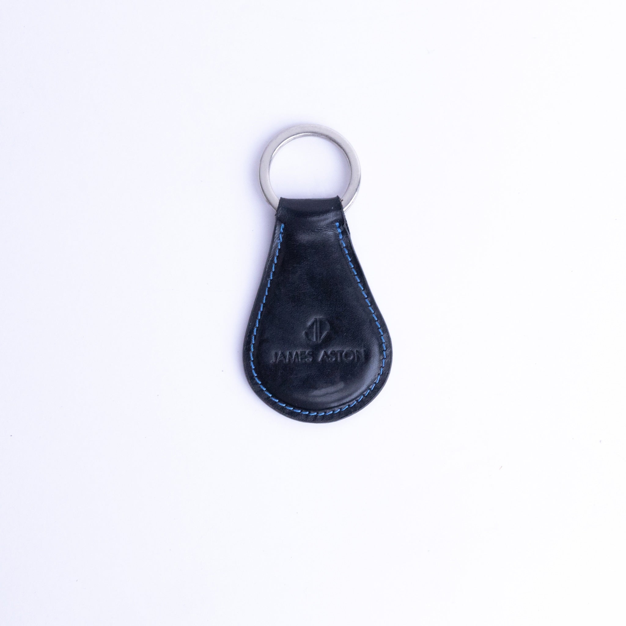 The Somerset key holder in navy blue English Bridle leather, with its brushed nickel metalware.