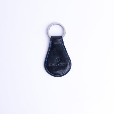 The Somerset key holder in navy blue English Bridle leather, with its brushed nickel metalware.