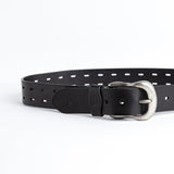 Detail of the black Spanish full grain milled leather of the Damian belt