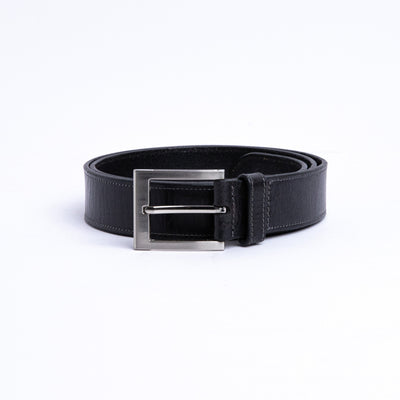The Eduardo in Black, the pebbled grain of Spanish full grain milled leather