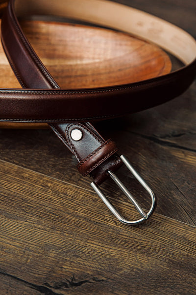 The Santo belt buckle in Australian Nut, hardware detail
