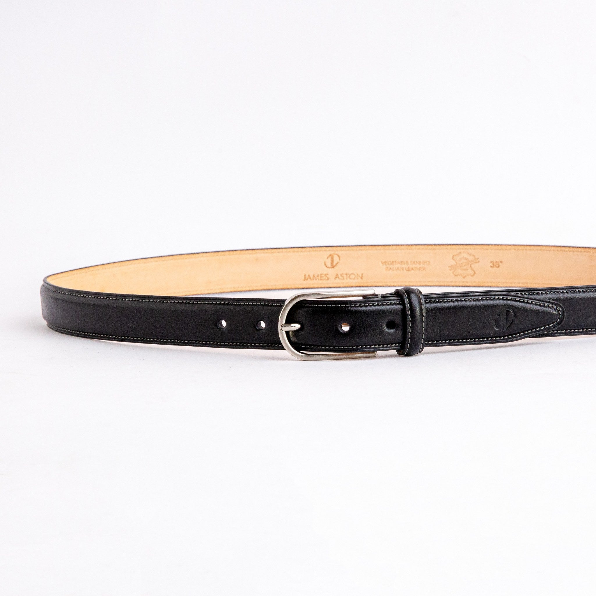 The Santo belt in Black, full length