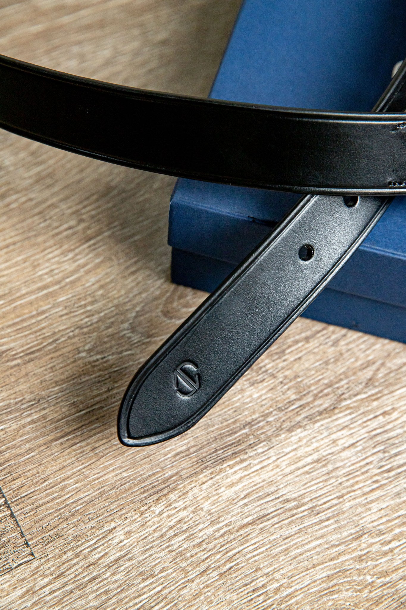 The Walsall in Black, buckle hand stitched and fastened from both ends